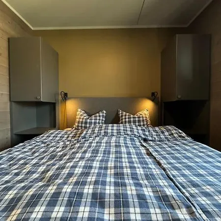 Apartment Riddertunets Utsikt Til Mugnetind *